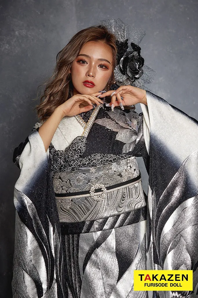 成人式　レンタル　振袖　可愛い　今どき　淡い色　上品　綺麗　キラキラ　派手　セクシー　ラグジュアリー　モード