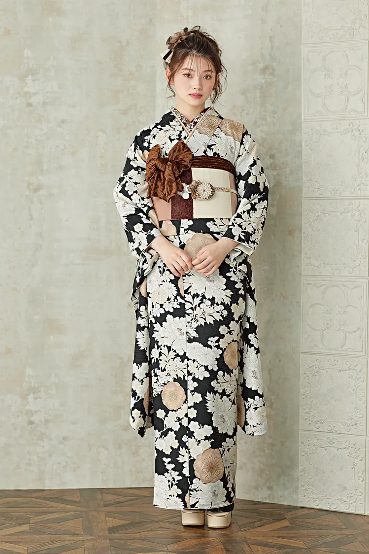成人式振袖　くすみ　レトロ