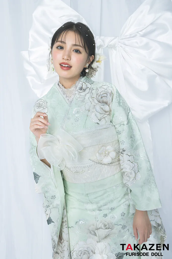 成人式　振袖　可愛い　人とかぶらない　リボン　パール　洋風振袖　キラキラ　