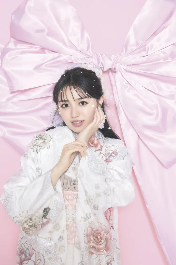 成人式　振袖　ヘップバーン　コスメカラー