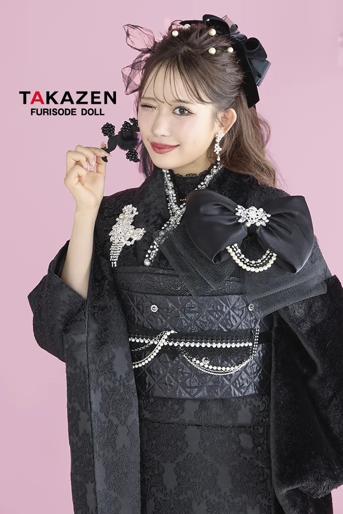 成人式　振袖　ブラック　可愛い　キラキラ　リボン　ふわふわ　エレガント