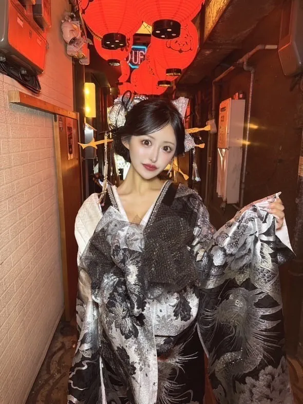 振袖　ネットレンタル　キャバ嬢　かわいい