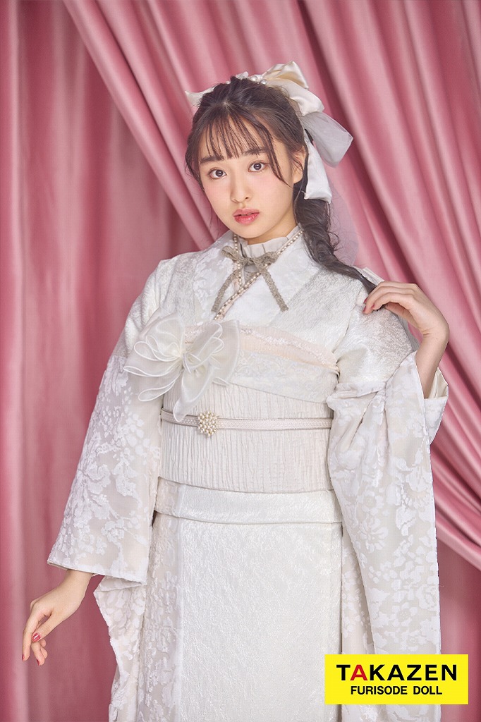 成人式　振袖　ネットレンタル　かわいい　白色　ホワイト振袖