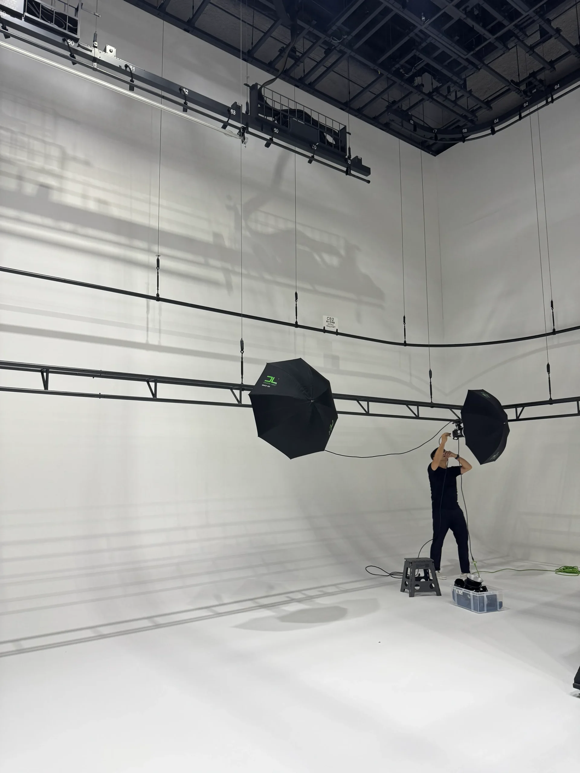 成人式　振袖　可愛い　新作　撮影