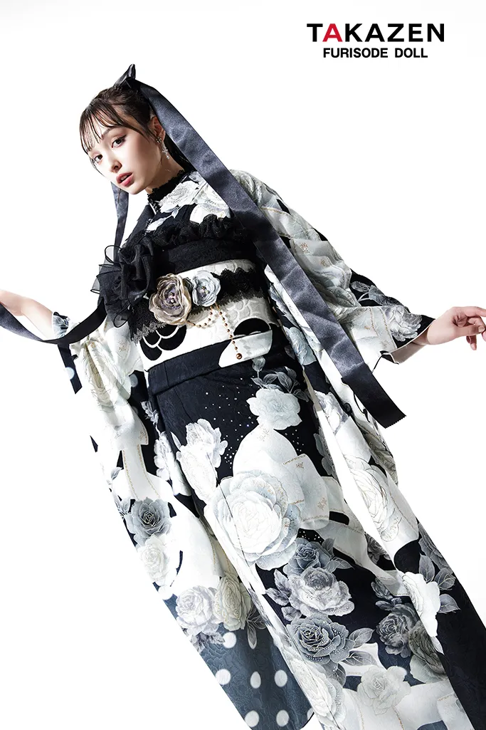 成人式振袖レンタル　シャネルコスメ