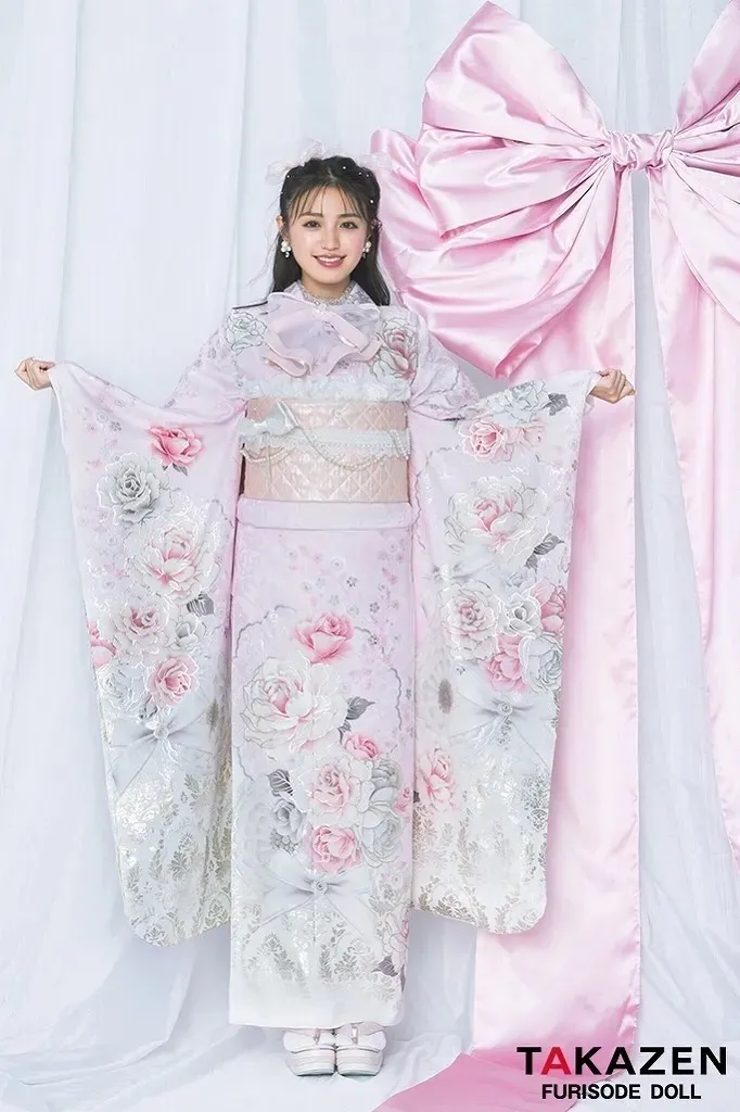 成人式　振袖　ヘップバーンシリーズ　かわいい　オシャレ　　キラキラ　ラグジュアリー　セクシー