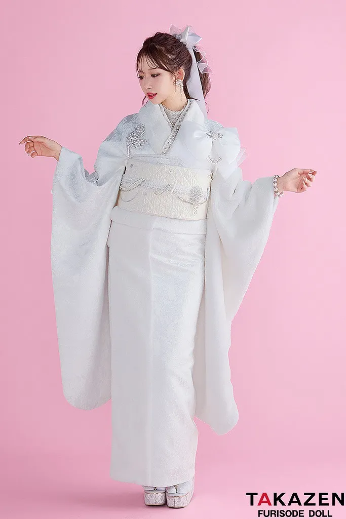 成人式　振袖　ヘップバーンシリーズ　かわいい　オシャレ　　キラキラ　ラグジュアリー　セクシー