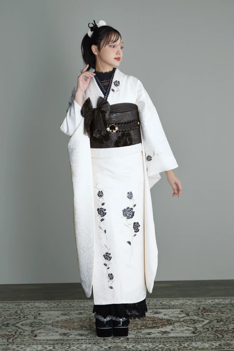 成人式振袖ネットレンタル　ヴィンテージスタイル　すっきり　シンプル