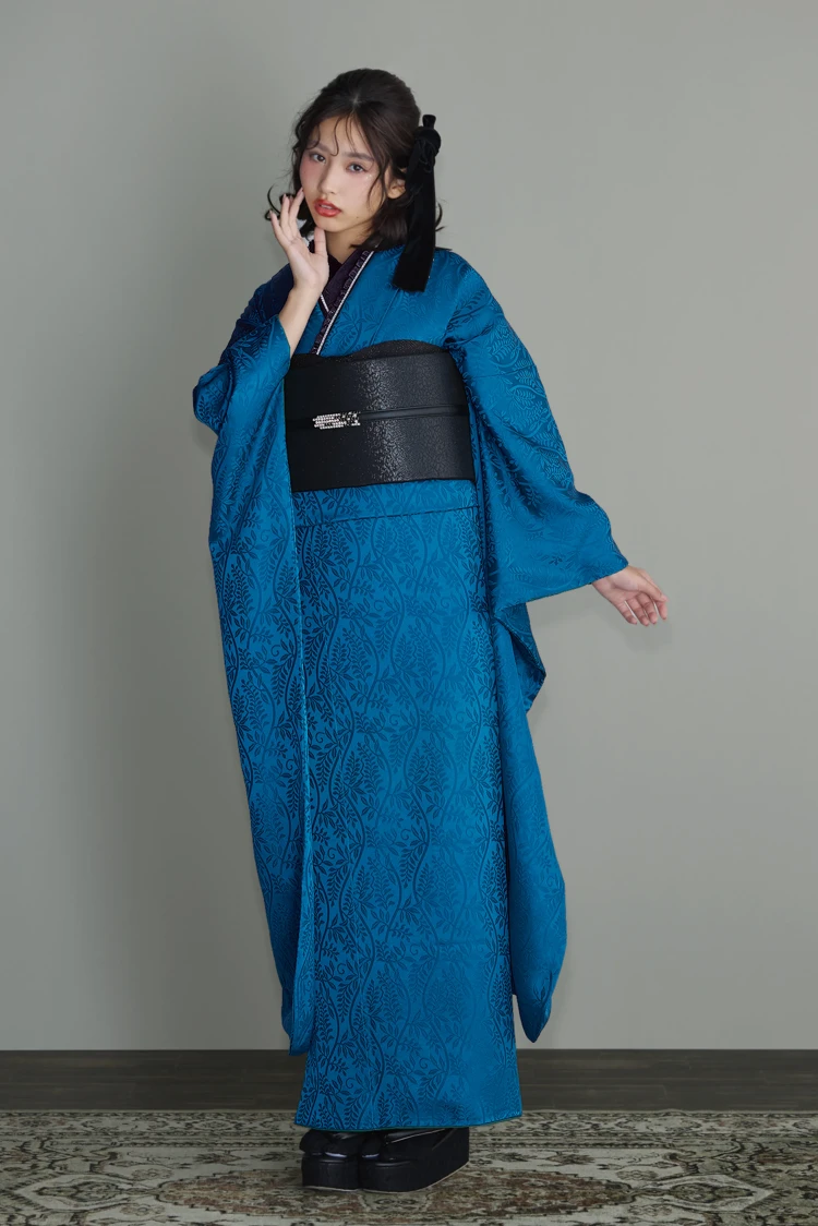 成人式振袖ネットレンタル　ヴィンテージスタイル　すっきり　シンプル