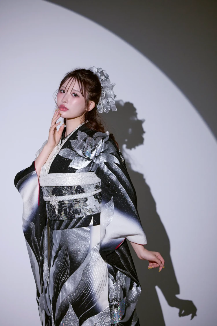 成人式振袖ネットレンタル　モード　派手　ギャル振袖　目立つ