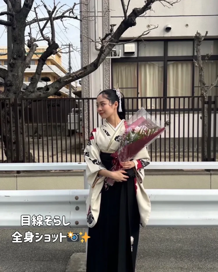 卒業式　袴　レンタル　かわいい　お客様写真　袴フォト　花束フォト